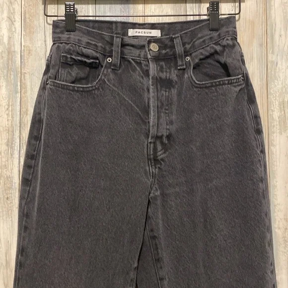 Womens NWOT PacSun Eco Black Distressed Dad Jeans | Size 26 - Picture 5 of 11